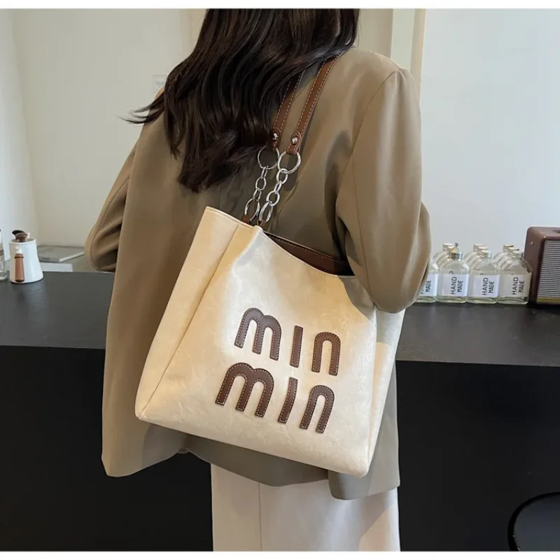 

2025 New Retro Tote Bag Large Capacity Shoulder Bag for Women, Trendy & Spacious, Work & Daily Use, Versatile