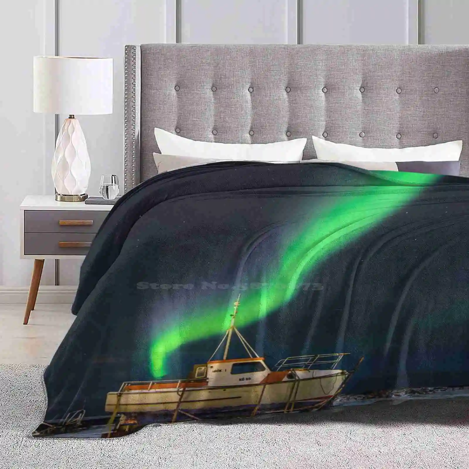 On Dry Land Super Warm Soft Blankets Throw On Sofa/Bed/Travel Aurora Boat Iceland Kopavogur Night Shot Night Sky Nikon D7000