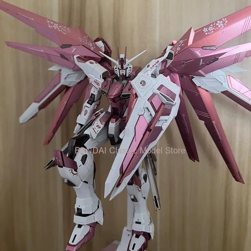 Bandai Freedom Gundam figura de acción MG Pink Sakura 2,0 Freedom Gundam modelo Kit juguete pintura modificación acción y figuras de juguete