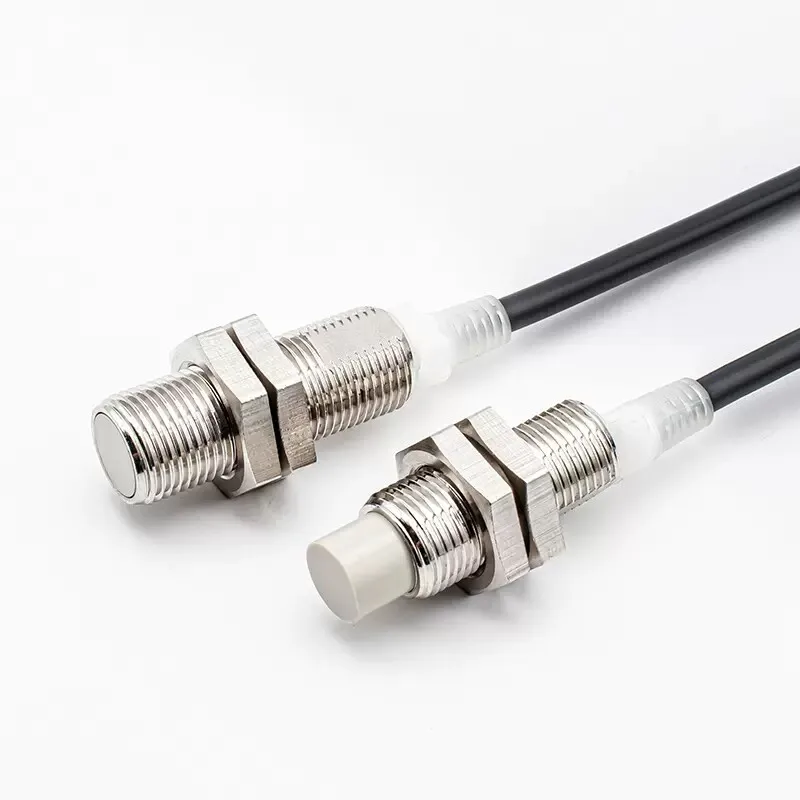 New Sensor E2E-X3D1-N Proximity Switch E2E-X5ME1-ZX1R5E1 X2D1-N