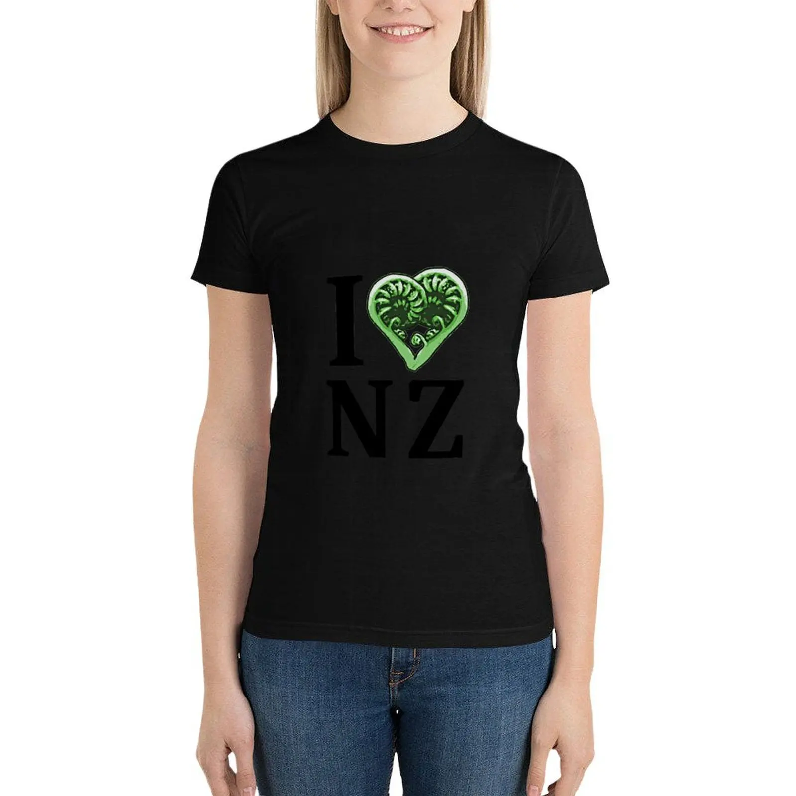 I Heart NZ, I Love New Zealand Kiwiana T-Shirt aesthetic clothes summer tops Short sleeve tee cropped t shirts for Women