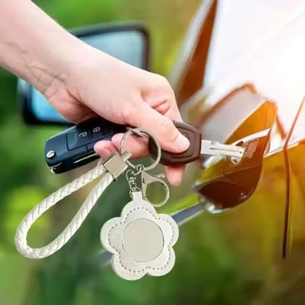 3Pcs Creative PU Flower Shape Mirror Keychain Cute Decorative Floral Keychain Mini Mirror Keychain Car Trinket