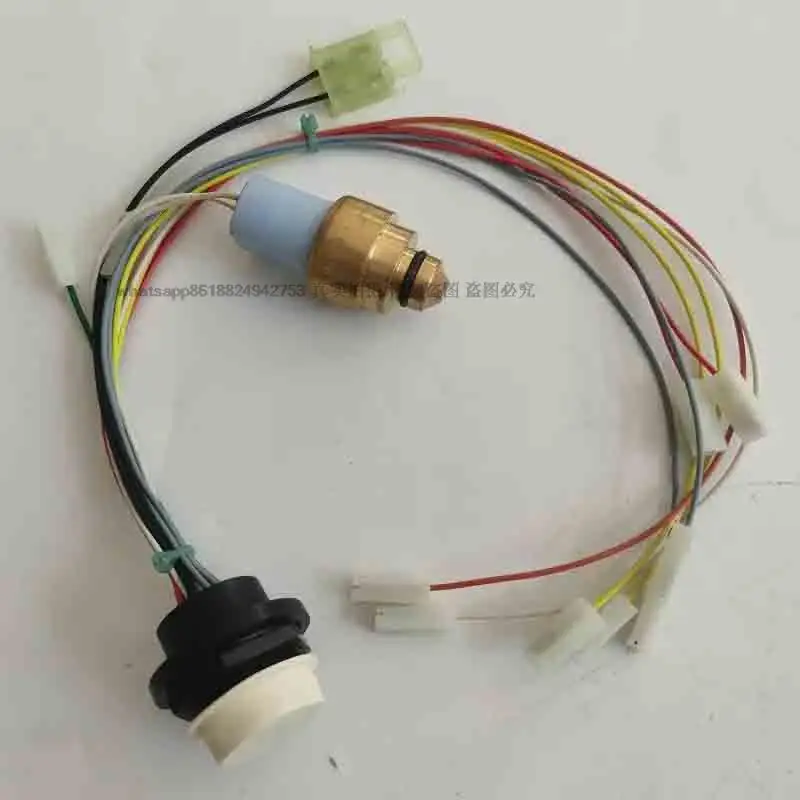 Pressure sensors 923855.1825 and 923941.0425 for the front lifting box of the bulldozer