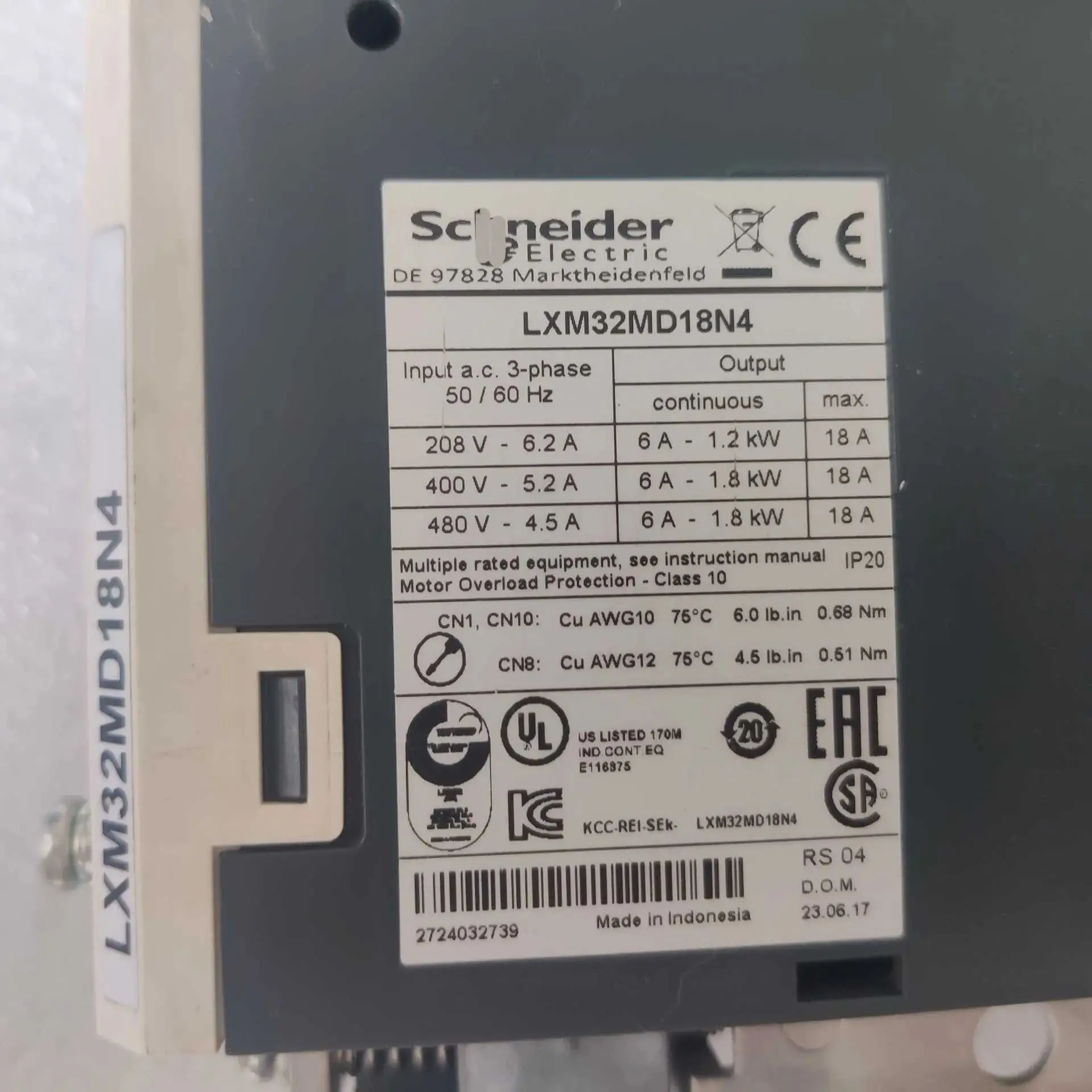 LXM32MD18N4 Servoantrieb für Schneider