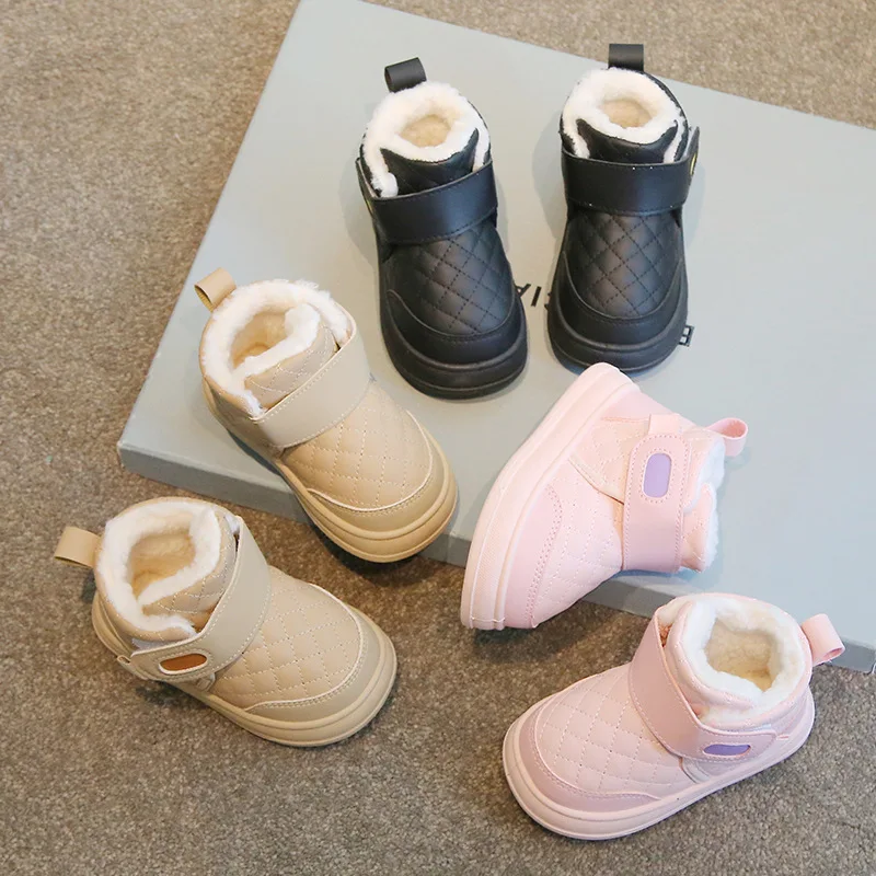 Child Girls Snow 2025New Child Flat Bottom Plush Boots Fashion Baby Girl Short Boots Men Women Versatile Anti Slip Shoes