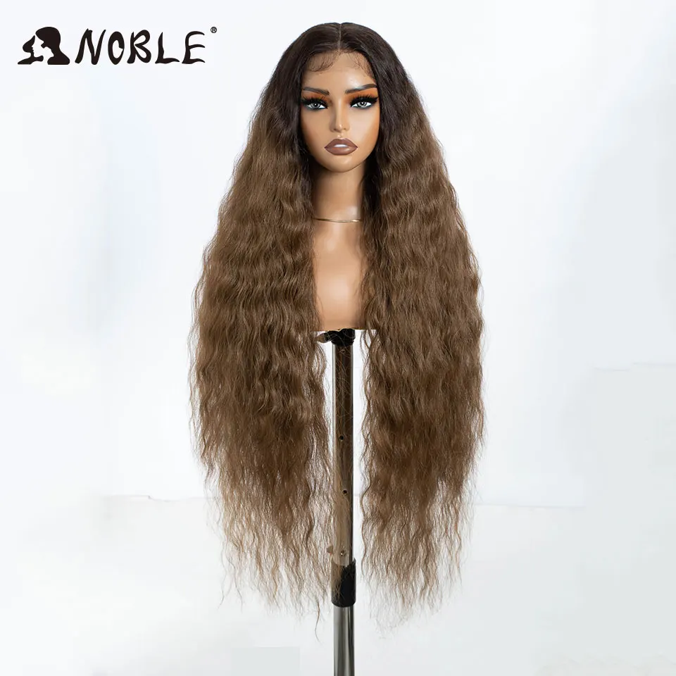 Edle Cosplay-Synthetik-Perücken mit Spitze für schwarze Frauen, langes lockiges Haar, 42 Zoll, Cosplay-Perücke mit blondem Ombré-Effekt und Spitze vorne, synthetische Perücke mit Spitze. – Detail 12