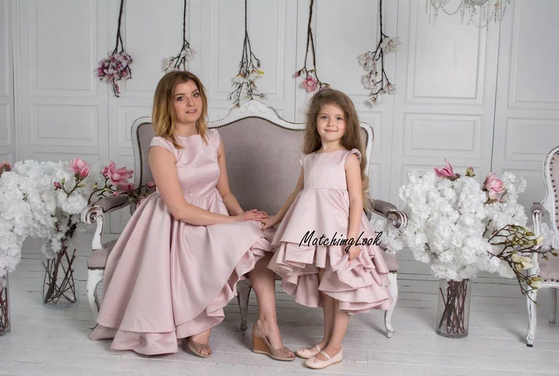 Delicate Mother Daughter Wedding Guest Dress Couture Mommy And Me Matching Gown for Photoshoot Formal Outfit Satin Tutu Dress