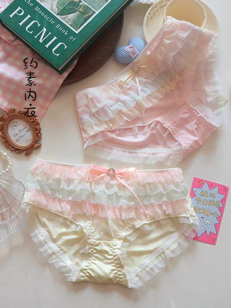 BANERDANNI 매력적 Lolita Princess Panties Japan Cake Layer Lace Net Briefs with Cotton Crotch New Version Pure-Sexual Womens Panty