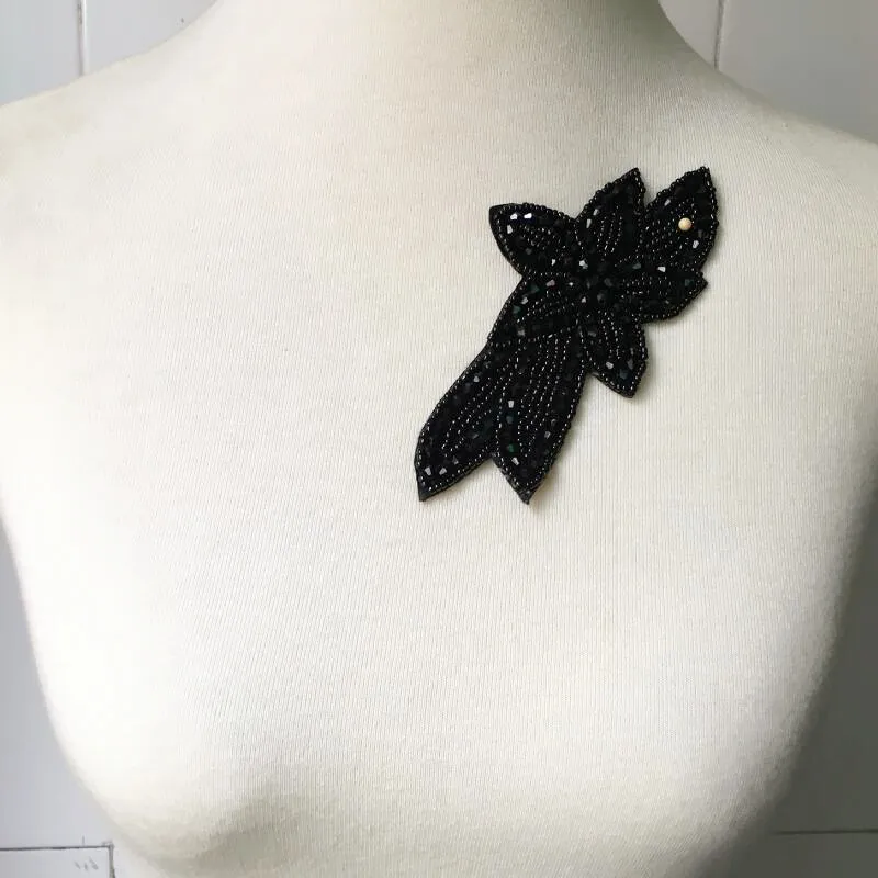 4pcs/lot Black Crystal Flower Beaded Applique Fashion Garments Accessory DIY Hand Crafts Hand-Sewed Beads Trims For Dress