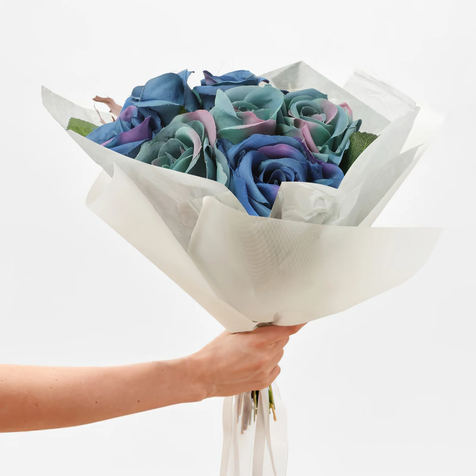 

Artificial Flower Bouquet Bride Rose Flowers Home Wedding Fake Roses Simulation Decor Touch Bridesmaid