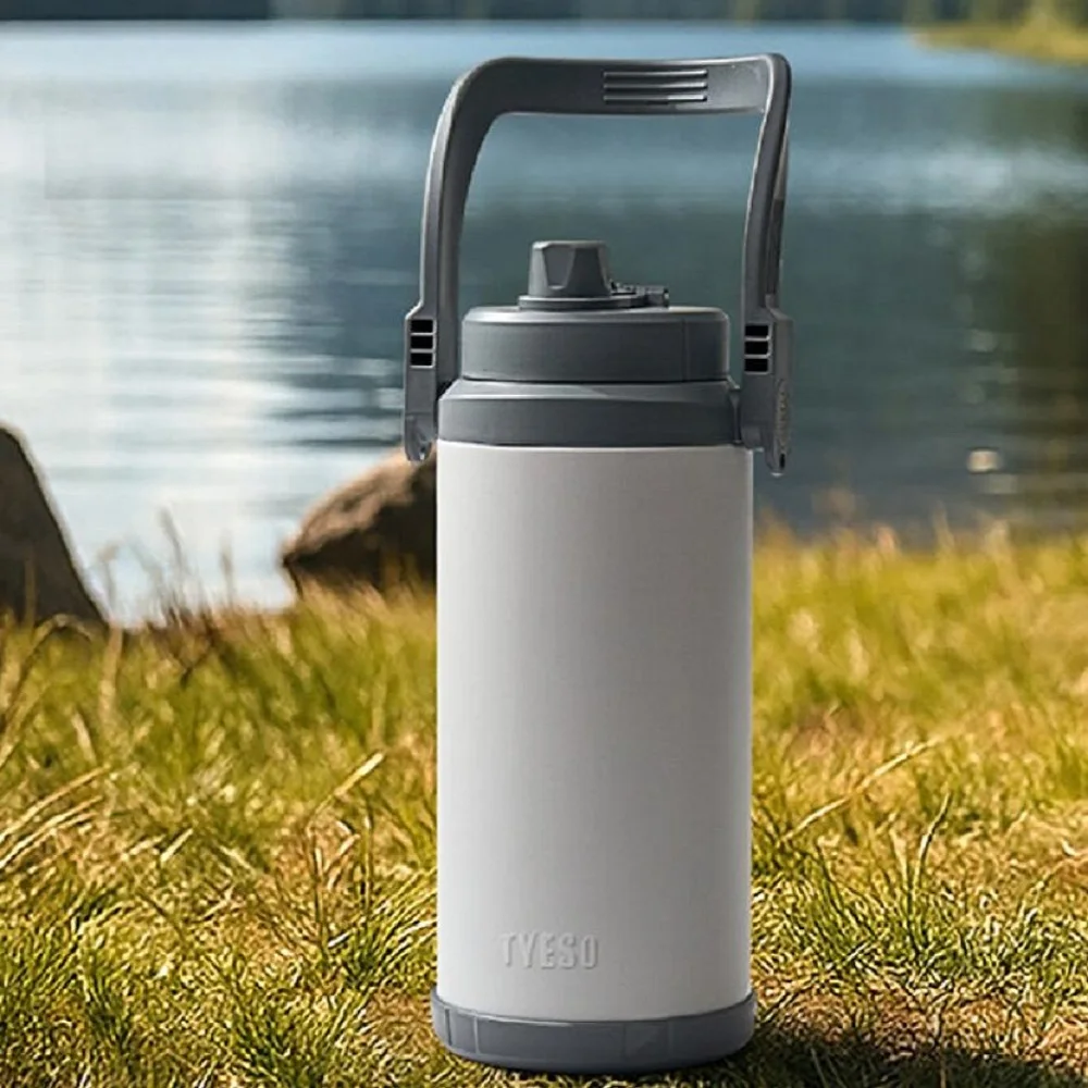 

2.5L Thermal water bottle Large Capacity Dual Drinking Spout with Handle& Strap Portable Sports Flask with Straw for Outdoor