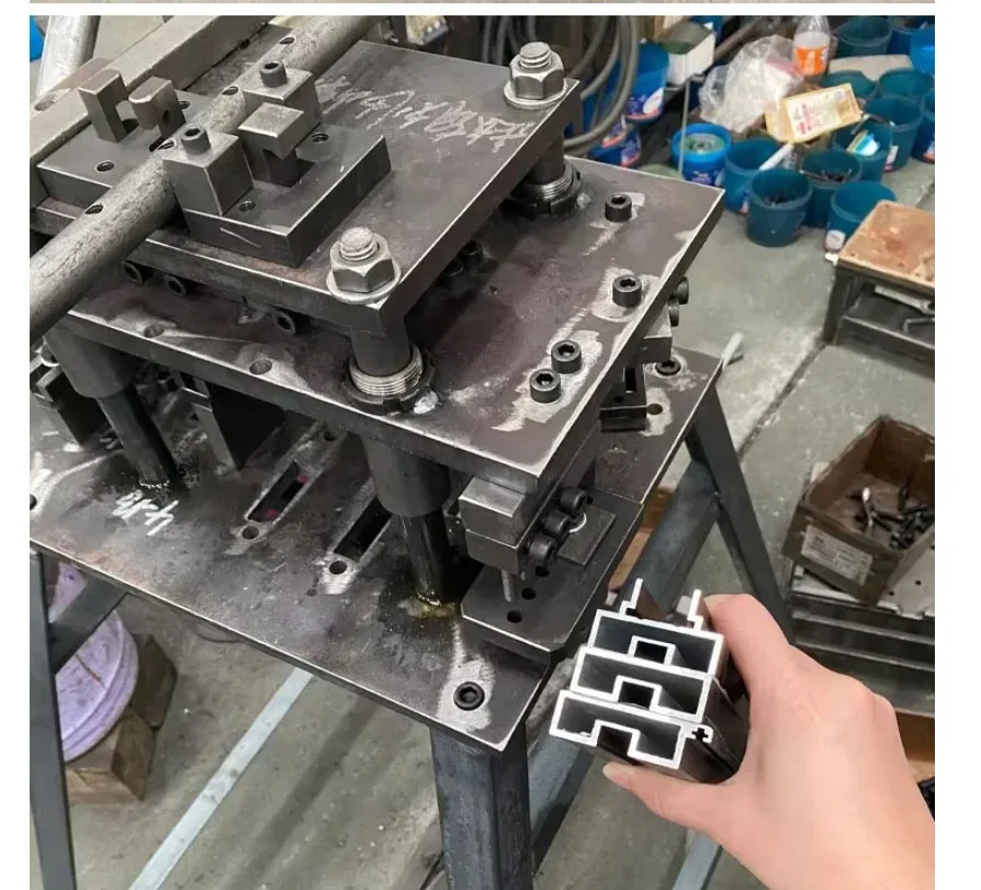 Door frame manual punching and drilling machine for hinge countersink screw hole processing