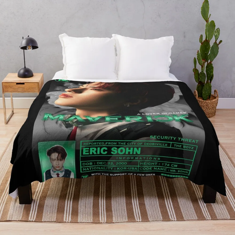

Eric Sohn Maverick ! [The Boyz] Throw Blanket Long Lasting Soft Plush Blanket for Daily Use