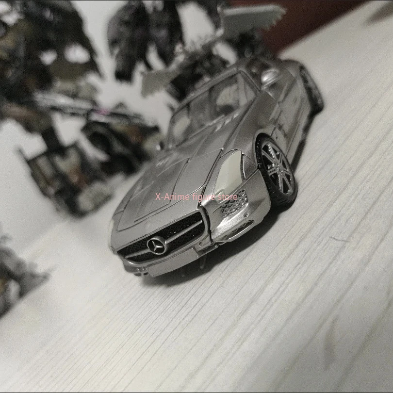 Na stanie Hasbro Transformers Zabawki Seria Studio SS51 Deluxe Soundwave Figurka Akcji Model Robot Samochodowy Prezenty Prezenty Świąteczne Hobby