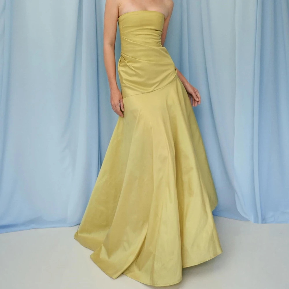 

Women's A-line Evening Dresses Floor-length Strapless Sleeveless Prom Gown Fashion Pleat Simple Draped Backless Customized Gowns