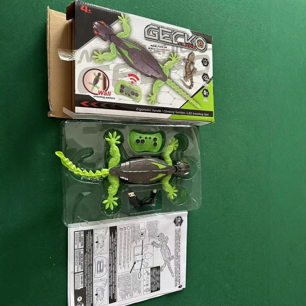 รถบังคับวิทยุปีกนกปีกม้าปีกมุ้งปีกมังกร ของเล่นเด็ก จำลองแมลง เปลี่ยนสีได้ แกล้งเพื่อน รถปีกสัตว์ปีนป่าย