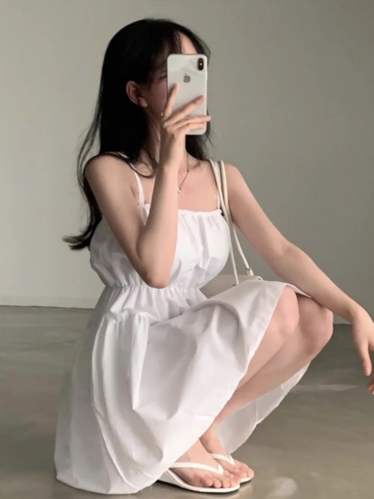 Letnia, luźna sukienka damska z szyfonu na ramiączkach, idealna na wakacje, odmładzająca, w kształcie litery A, elegancka, idealna do pracy, z kwadratowym dekoltem.