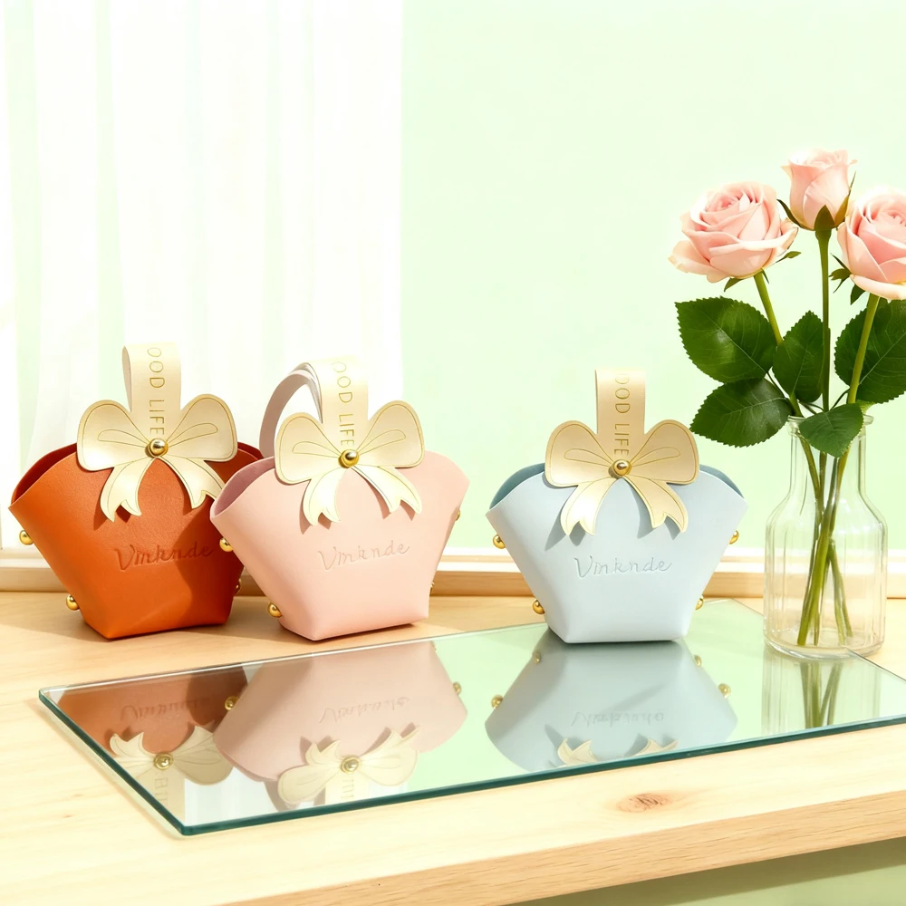 

PU Leather Gift Bag Jewelry Handbag Wedding Favors for Guests Portable Candy Packaging Mini Box With Bowknot Basket Party Supply