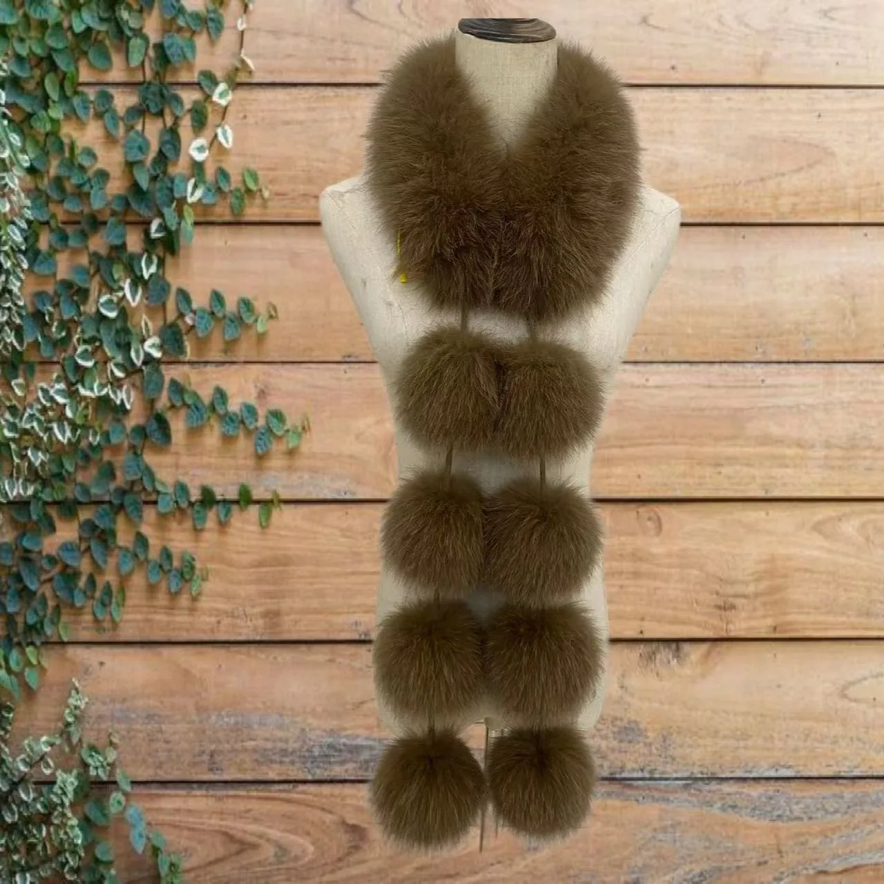 

scarf for women in autumn and winter versatile short big fur ball fur magnet buckle fur scarf temperament magnetic buckle