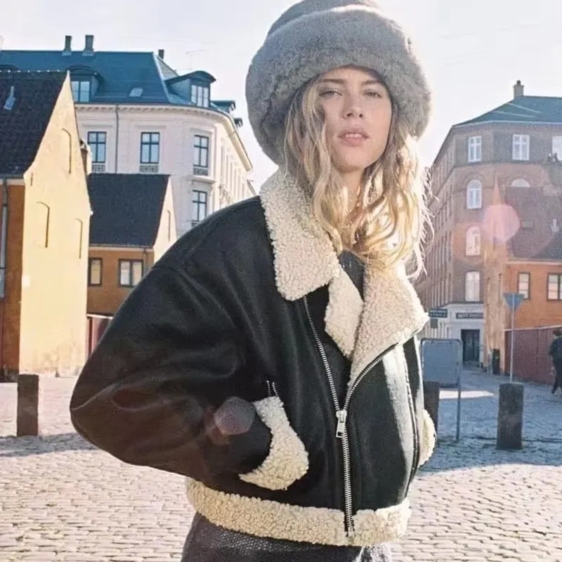 Nueva chaqueta de mujer de piel de doble cara.