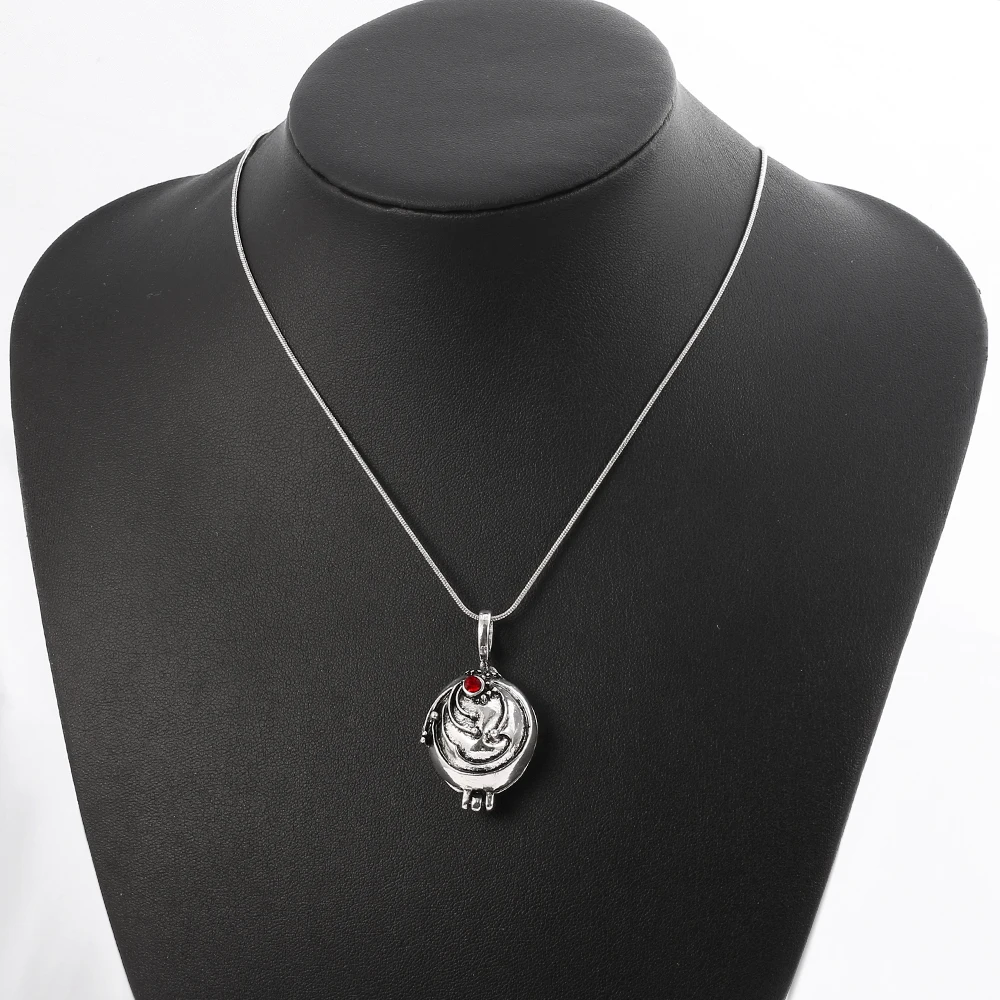 New Vampire Diaries Necklace Elena Gilbert Retro Verbena Verveine Photo Pendant Medallion Men Women's Jewelry Accessories