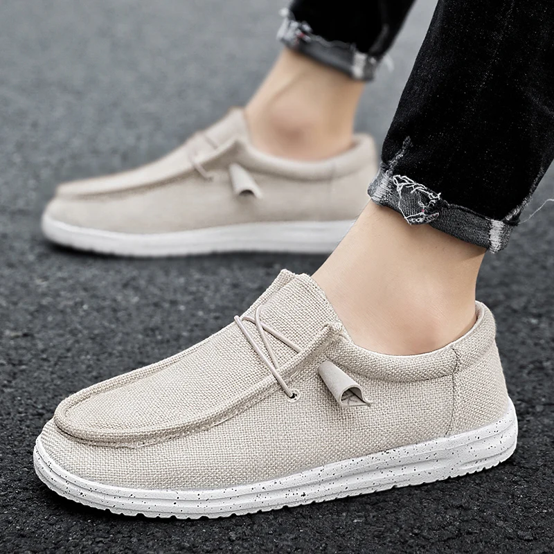 Fashion Men Canvas Shoes Luxury Brand Lightweight Mens Loafers Breathable Slip-on Men Casual Shoes Driving Shoes Plus Size 39-47