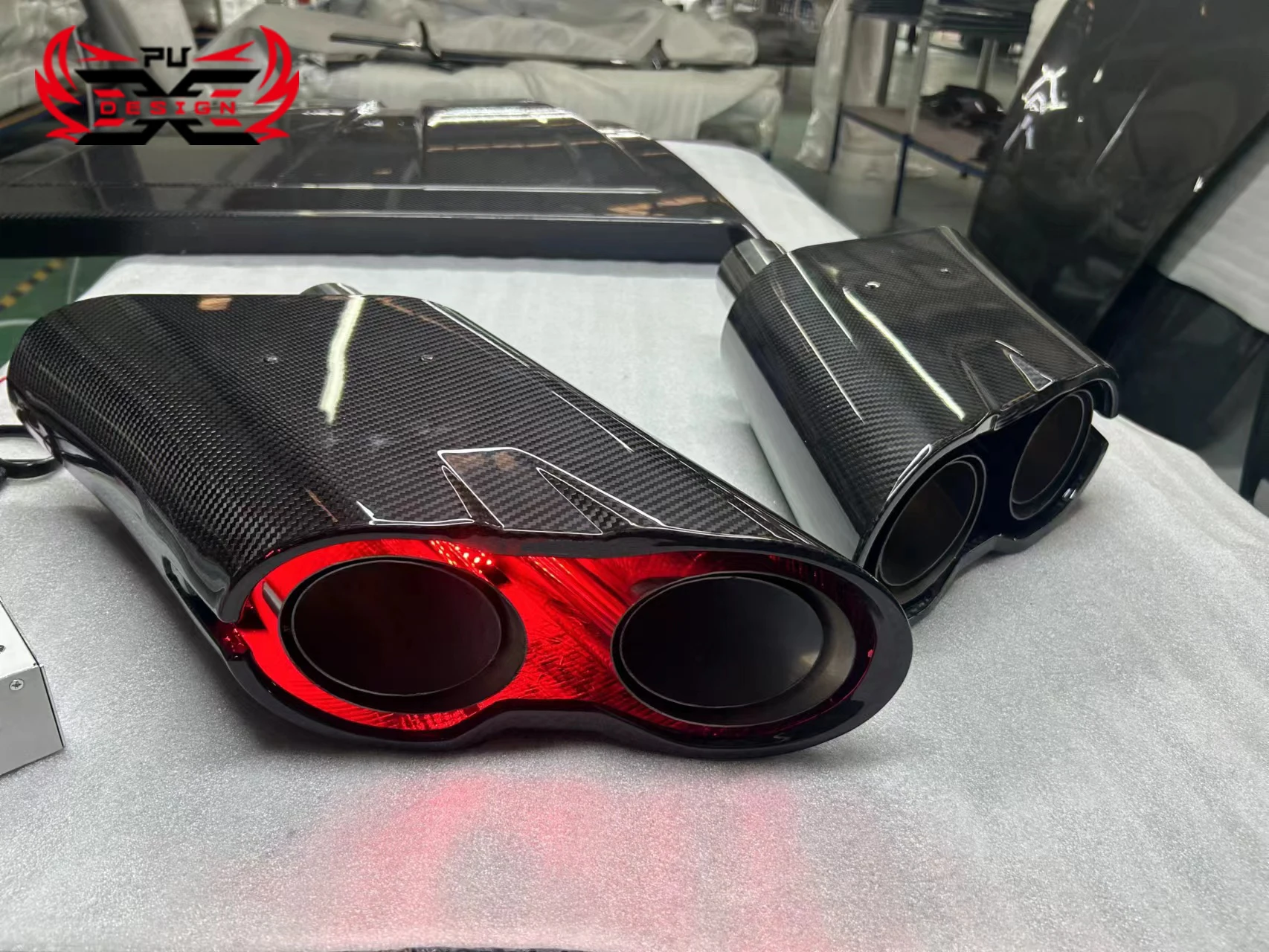 For Benz G Class W464 W463 G500 G63 Dry Carbon Fiber Rocket Style Exhaust Tips Fit For Car Auto Bumper Exhaust Pipes System