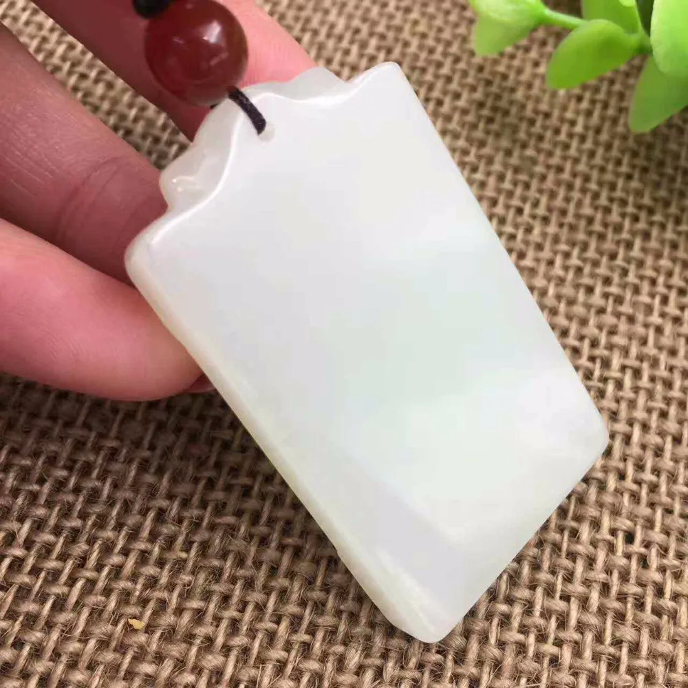 Fine Hetian Jade Jixiang Side Licensing Cattle Pendant Retro Jewelry P0071