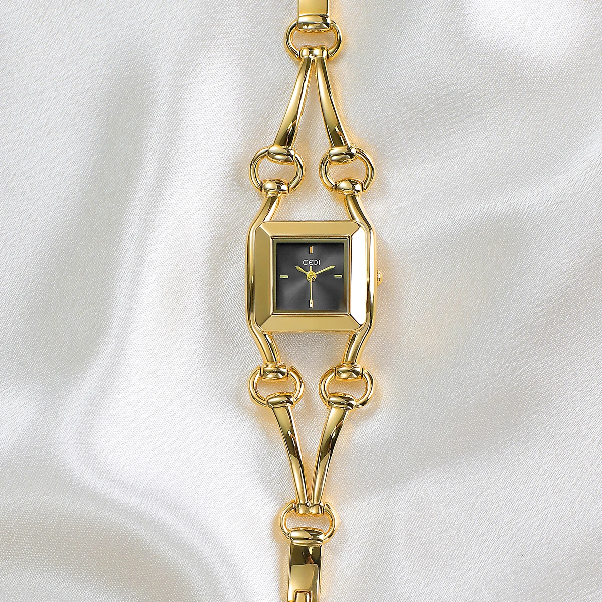 

НОВЫЕ роскошные дизайнерские женские часы с квадратным циферблатом, браслет-скелетон, кварцевые женские часы, стильная офисная одежда, компаньон