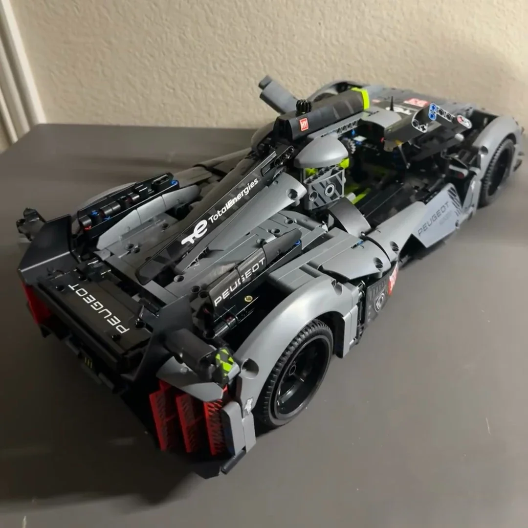 

Supercar Blocks 1775pcs 9X8 24H Super Racing Car Leo Mans Building Toy Hybrid Hypercar Model Kids Adult Gifts Compatible 42156