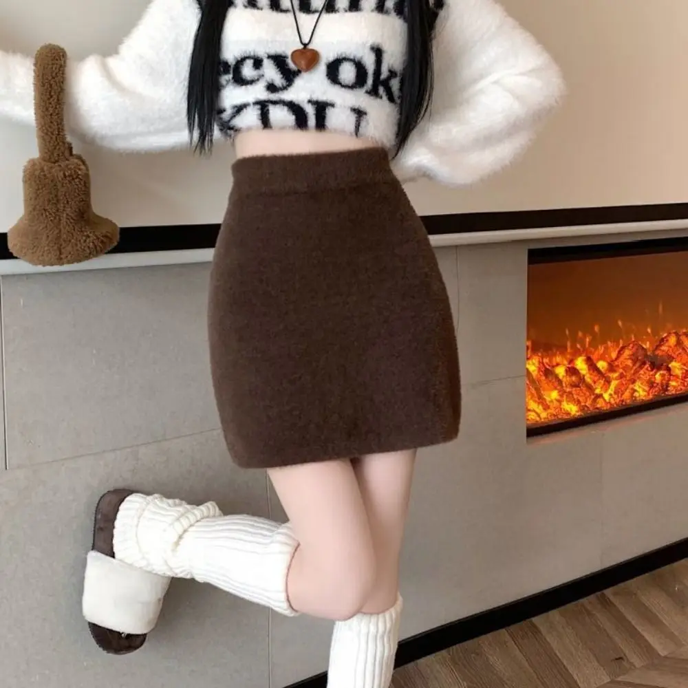 Peluche Imitation vison polaire jupe automne hiver rétro courte Mini jupes Ins épicé fille Style taille haute a-ligne jupe filles