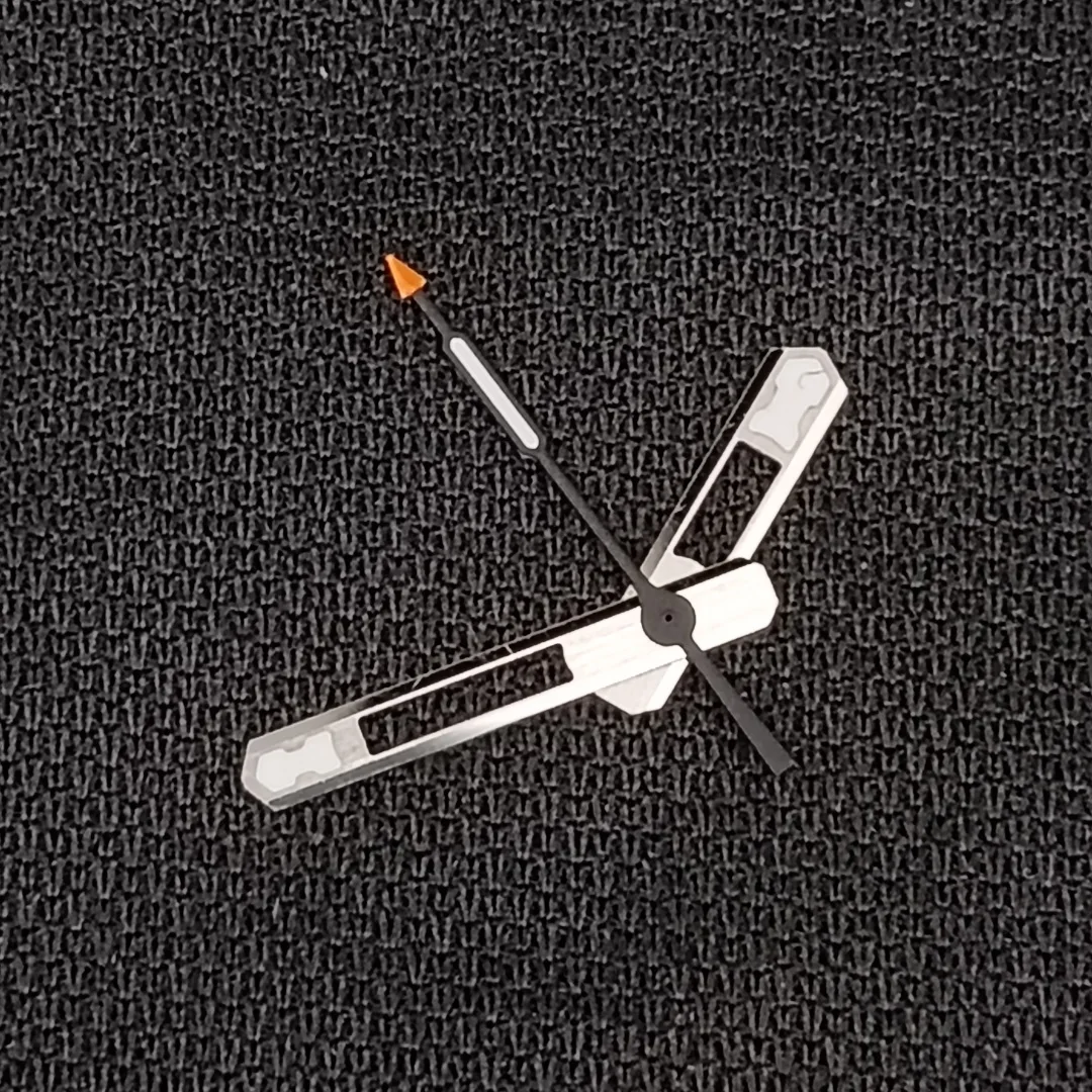 Lancette dell'orologio fassion Scheletro Puntatore argento Accessori per orologi con ago luminoso verde per movimento NH35 /NH34 /NH36 /4R /7S /NH70