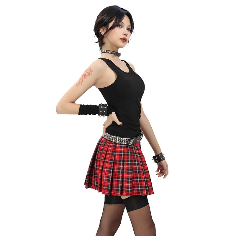

DAZCOS Nana Osaki Cosplay Costume with Accessories Punk Full Set Outfits for Christmas Women Y2k Aesthetic Halter Crop Top if;3
