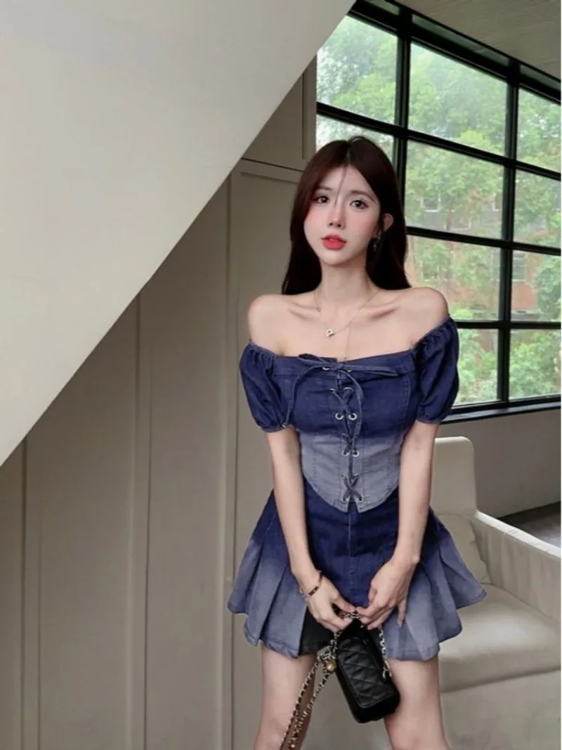 French Retro Gradient Denim Top Pleated Skirt Two-piece Set Women Lace Up Spicy Girl College Slim Summer Collarbone Lady Set New