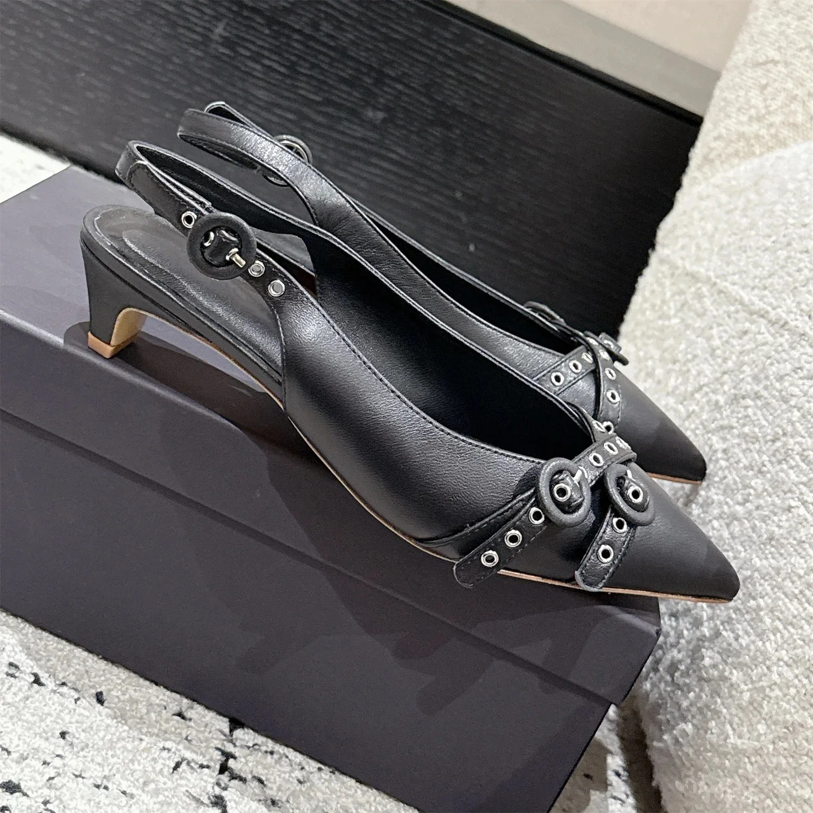 2026 Newest Summer Genuine Leather Pointed-Toe Kitten Heel Slingback Woman Sandals Butterfly-Knot Decora Dress Pumps Botas Mujer view 6