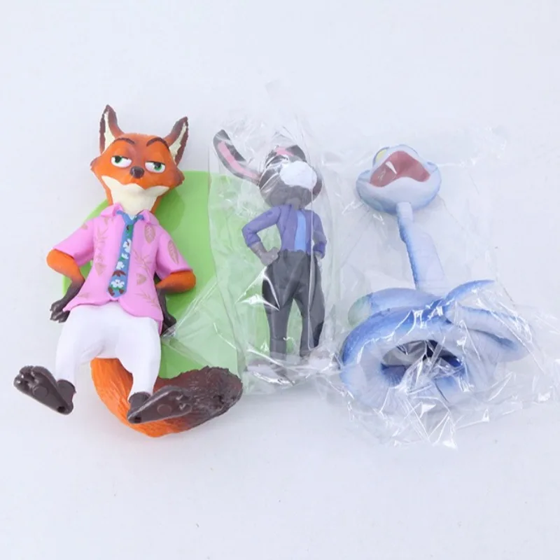 ของตกแต่งรถและโต๊ะทำงาน ดิสนีย์ ซูโทเปีย 2 งานแฮนด์เมด นิค จูดี้ ตำรวจ ฟ็อกซ์ แรบบิท งู แกรี่ ชุด 3 ชิ้น ของขวัญ