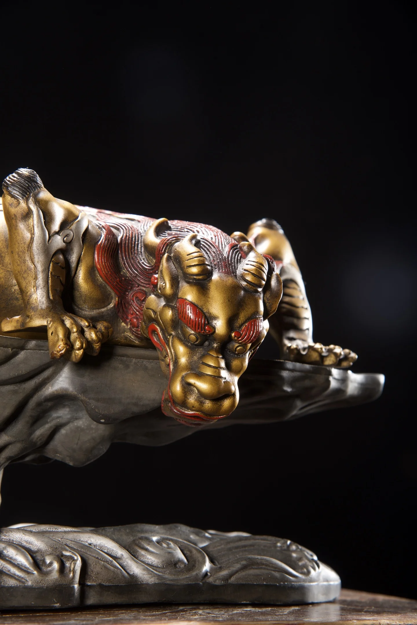 Old Bronze Painted Water absorbing beast War Unicorn Mountain base Amass wealth Ornaments Town house Exorcism