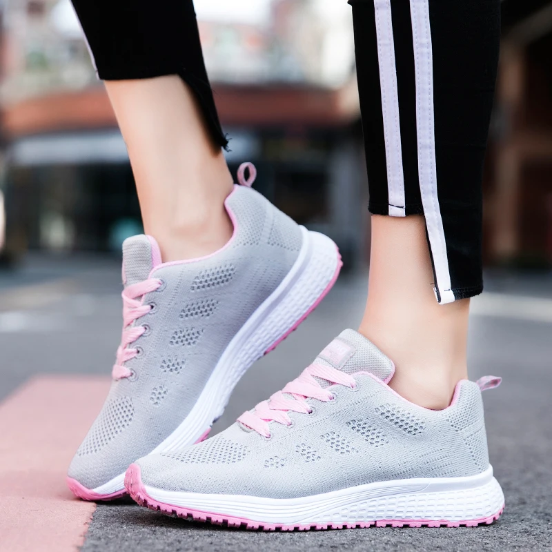 Women Casual Shoes Fashion Breathable Walking Mesh Flat Shoes Sneakers Women 2024 Gym Vulcanized Shoes White Female Footwear