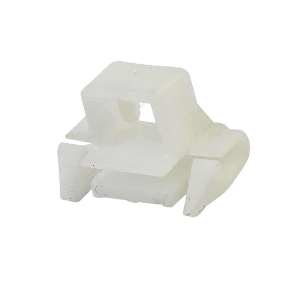 For Mercedes Sacco 190 Fixing Clip Hot Sale Useful For Mercedes Sacco 190 W201 W124 Planking White Accessories