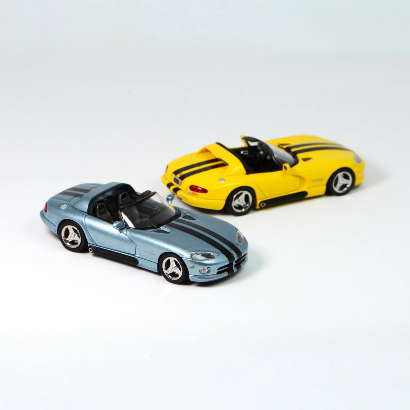 GFCC 1:64 Dodge Viper 1993 Dodge Viper SR converteerbaar legering automodel van de eerste generatie