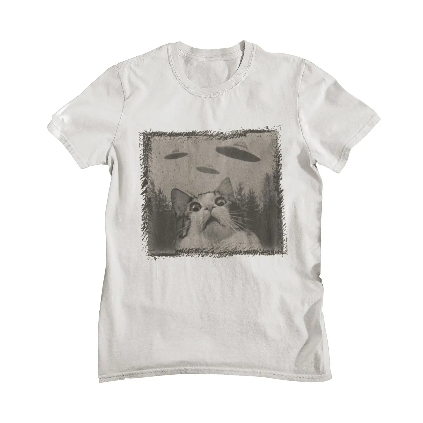 

Cat and UFOs T shirt Funny