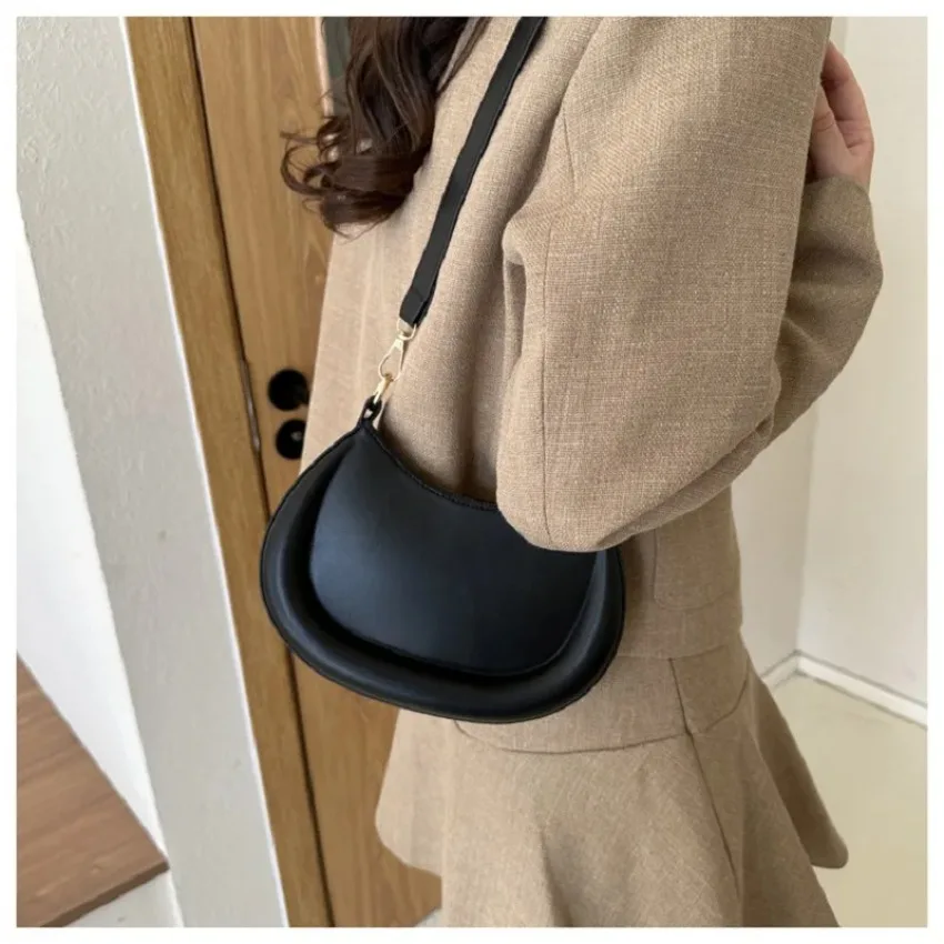 Bolsas laterais de ombro axila para mulheres, axilas pequenas de couro, bolsas e bolsas crossbody, tendência de luxo, nova, 2022