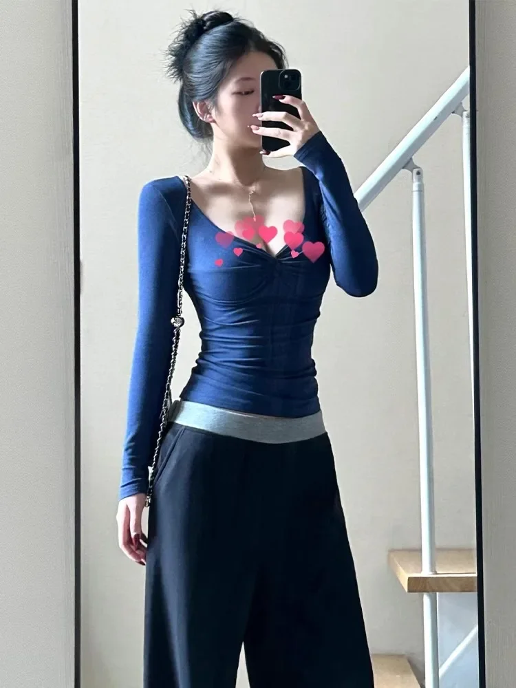 女性用長袖ディープVネックTシャツ,女性用トップス,セクシーなローカット,単色,スリムフィット,美的服,ファッション,秋