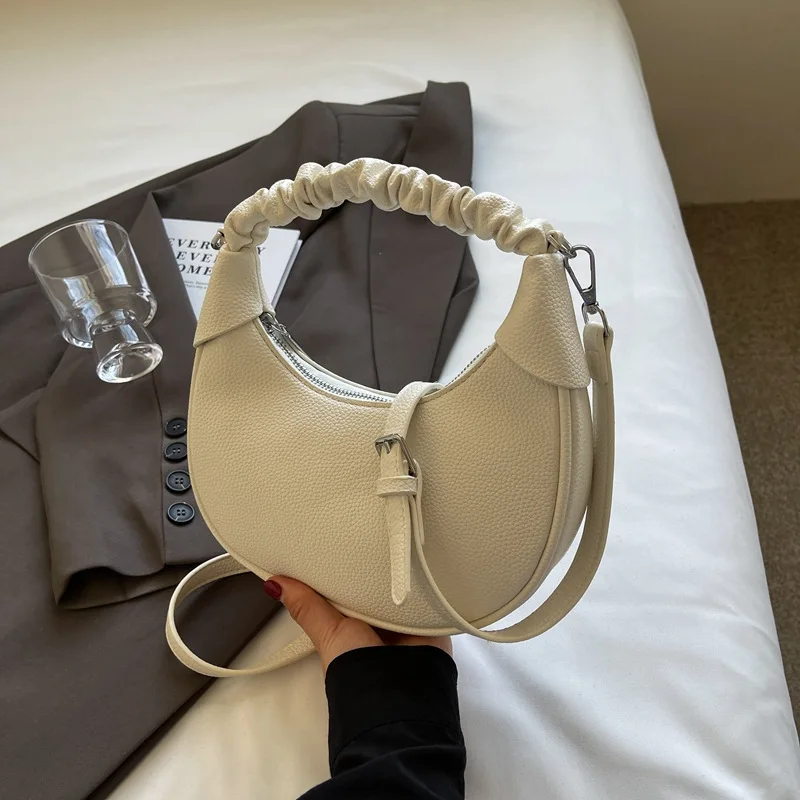 

PU Shoulder Bag Solid Color Bag Body Fashion Pleated Shoulder Strap Design Handbag Versatile Commuter Messenger Bag