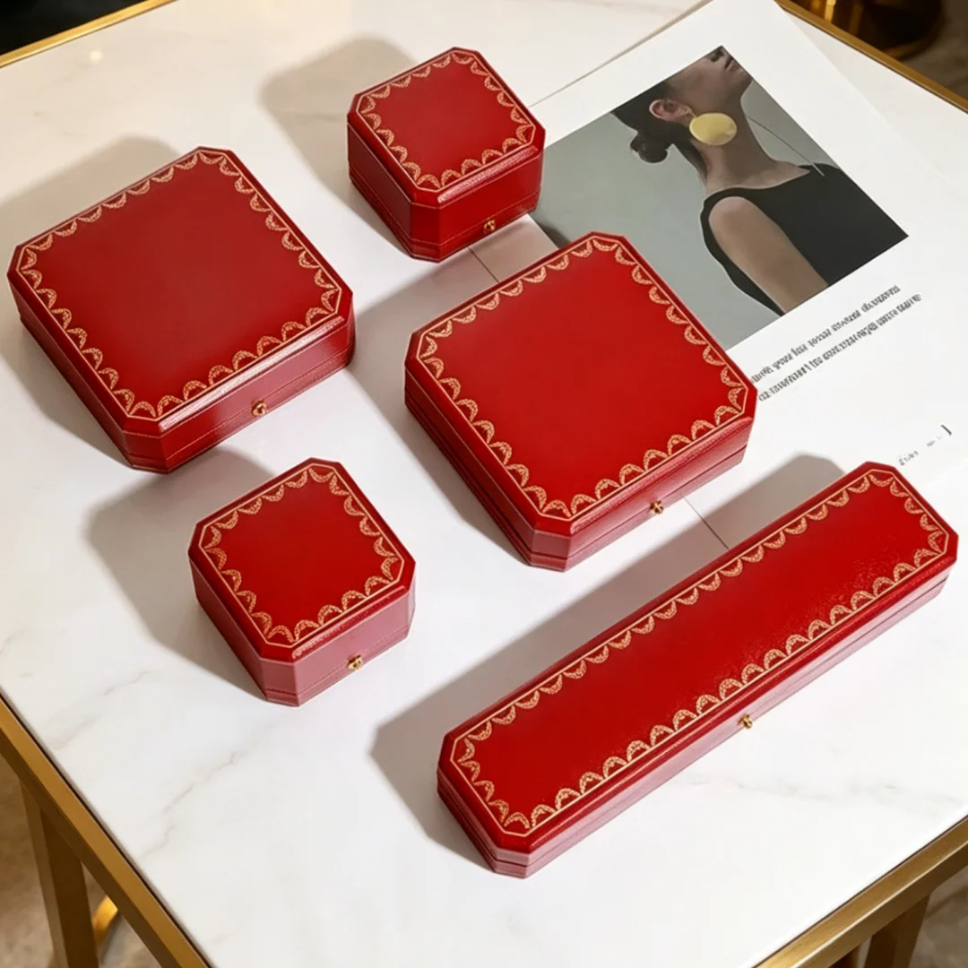 Luxury Fashion Travel Red Watch Bag Necklace Stud Earrings Ring Pendant Bracelet Storage Jewelry Gift Collection Box No Logo