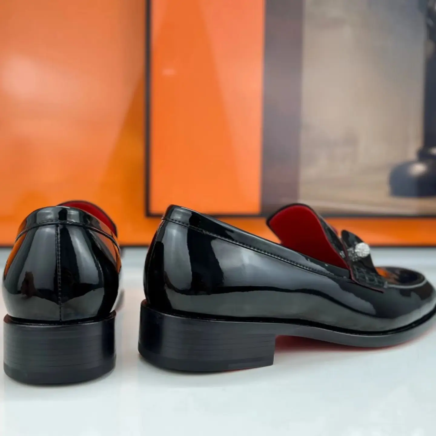 Luxury Low Heels Oxford Shoes Rhinestone Button Men's Black Patent Leather Derby Shoes Dress Shoes Red Bottom Wedding Footwear