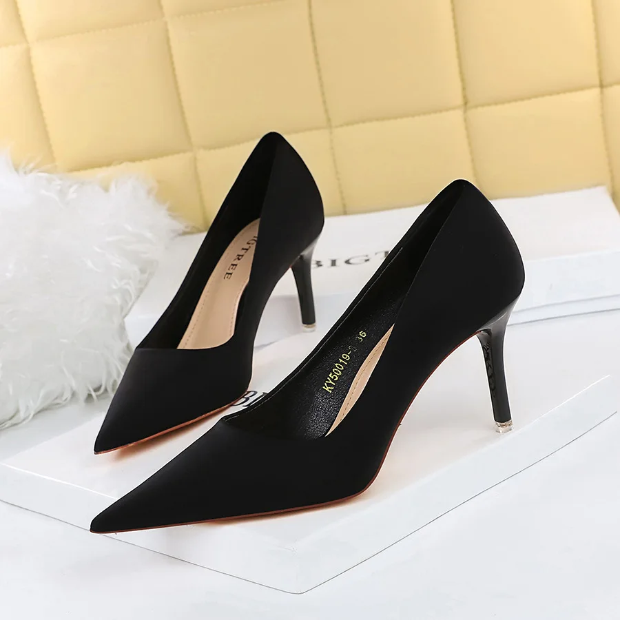 

Women's Korean Spring Autumn And Fashion Simple Shallow Mouth Pointed Silk High Heel Shoes Single Shoe Women Pumps туфли женские