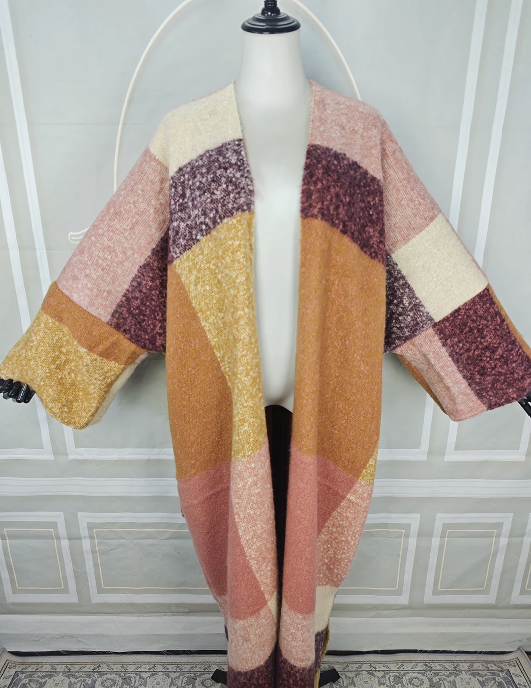 Winter Women New Arrival Wool Kimonos Oversized African Female Rustic Vacation Warm Cardigans Luxry House Party Poncho