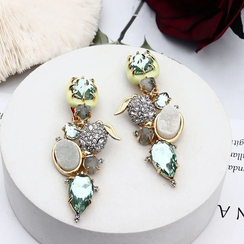 

Personality AB Mark Semi-precious Gemstones Fine Earrings for Women Luxury Gold Metal Green Quartz Cameo Chunky Ear Drop Dangle