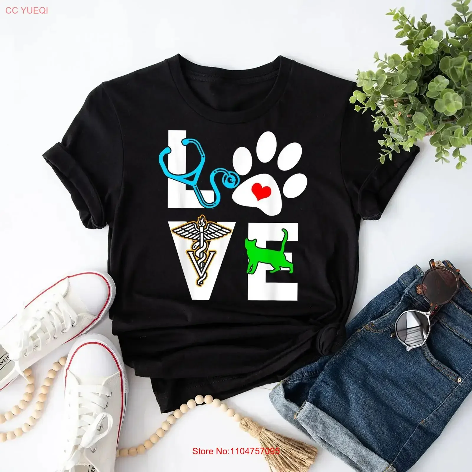 Love With Paw Print Stethoscope Veterinary Medicine T Shirt vintage Washed designer clothes Slightly graphic fashion Unisex